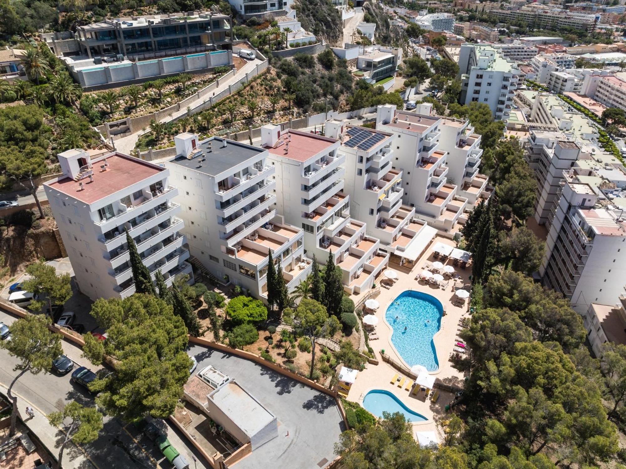 Apartamentos Vista Club Санта Понса Екстериор снимка